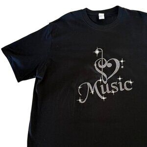Black Cotton Graphic T-Shirt With Rhinestone Music Heart Design Size 2XL Singer